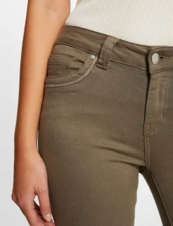 Pantalons><noscript><img width=