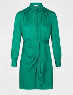 Robes><noscript><img width=