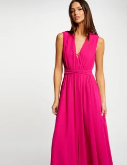 Robes><noscript><img width=
