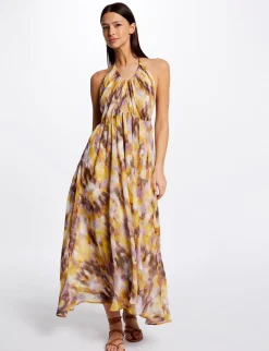 Robes><noscript><img width=