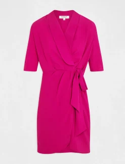 Robes><noscript><img width=
